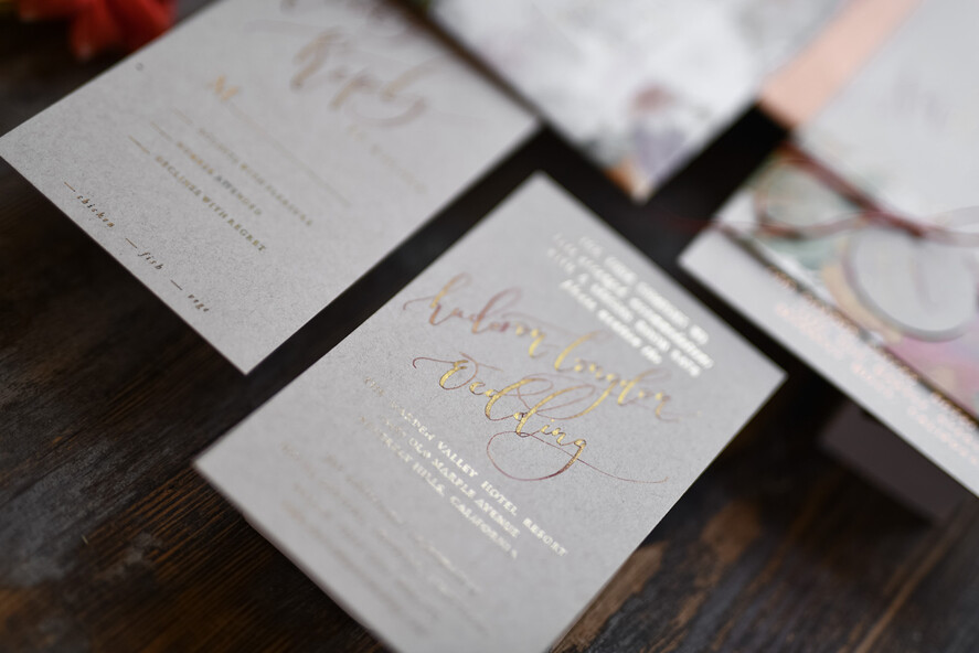 Zaproszenia ślubne Indywidualne kaligrafowane zaproszenia na ślub złote litery wesele glamour7