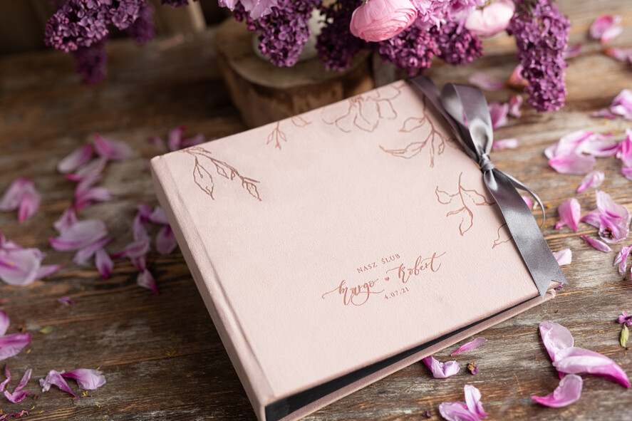 Księgi wpisów gości welurowe średni welurowy album na zdjęcia i księga wpisów gości na zdjęcia z fotobudki i polaroidy   1