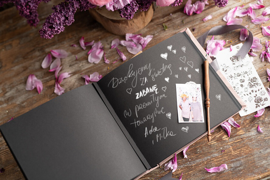 Księgi wpisów gości welurowe średni welurowy album na zdjęcia i księga wpisów gości na zdjęcia z fotobudki i polaroidy   6