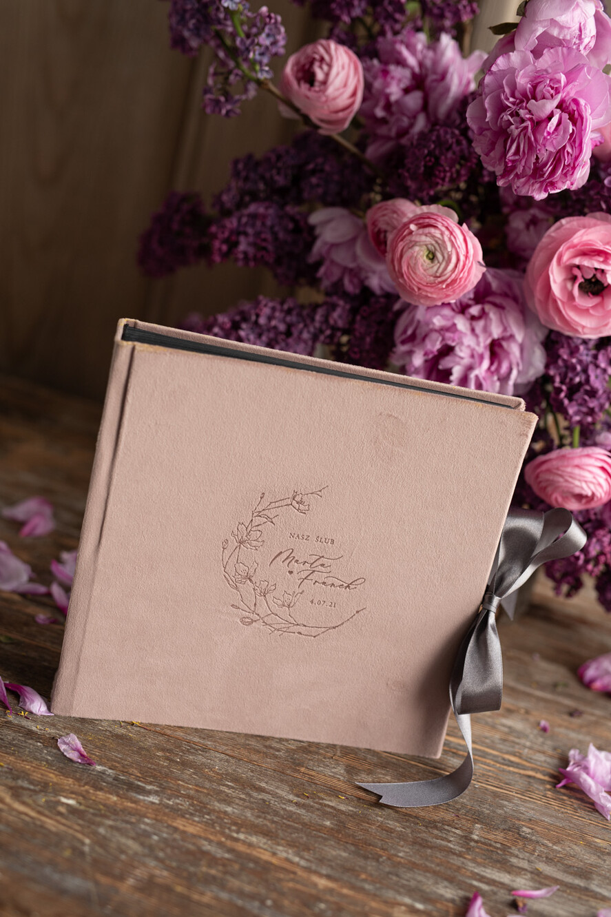 Księgi wpisów gości welurowe pudrowa rózowa elegancka księga wpisów gości,  weselna księga wpisów gości welurowa okładka ksiega gosci 3