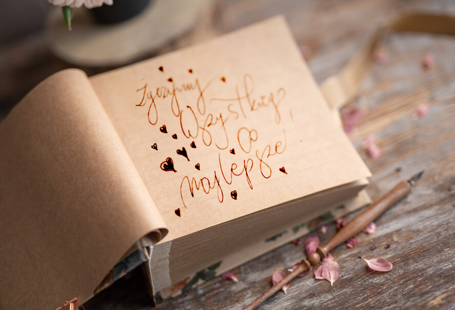 Księgi wpisów gości welurowe księga do wpisywania życzeń przez gości weselnych, możliwe czarne kartki2