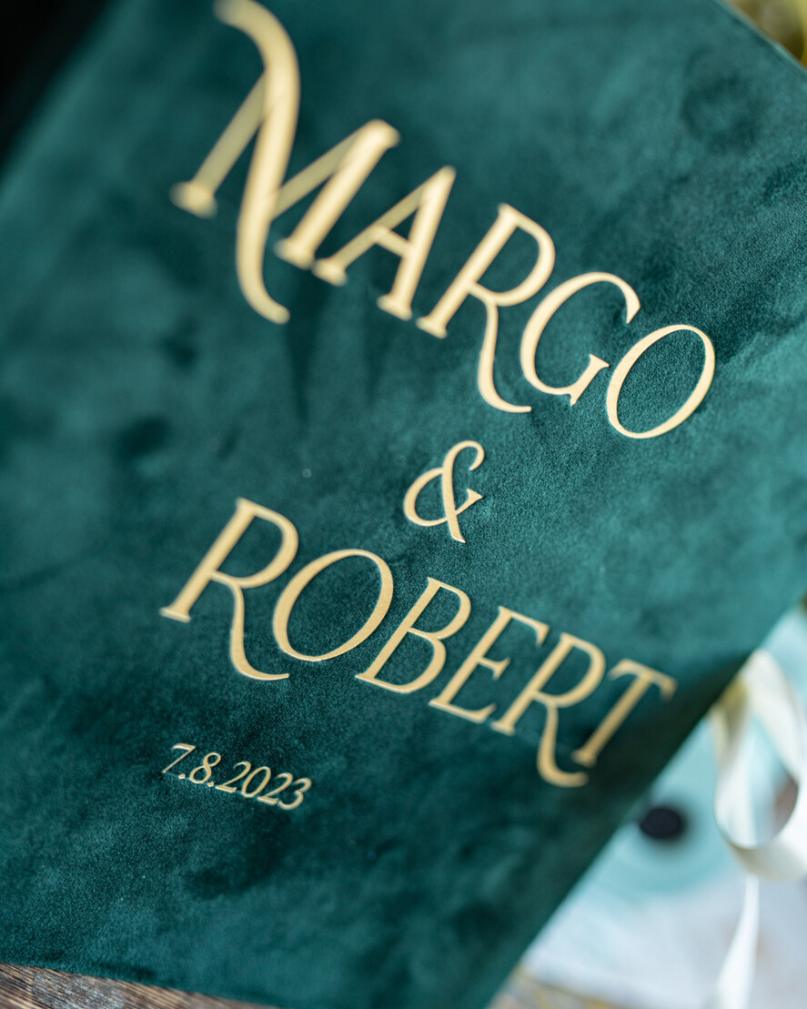 Księgi wpisów gości welurowe Duża Zielona Welurowa Księga Wpisów Gości Ecru Kartki Księga Pamiątkowa welurowa ze Złotymi Napisami 7