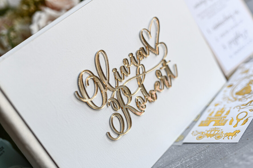 Księgi wpisów gości welurowe album księga gości weselnych mozliwe czarne kartki na fotki z instaxa i fotobudki drewniana złote napisy4