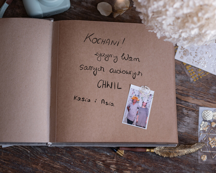 Księgi wpisów gości welurowe welurowa księga wpisów gości, pamiątkowa księga gości, złote imiona na okładce, elegancka welurowa duża księga 2