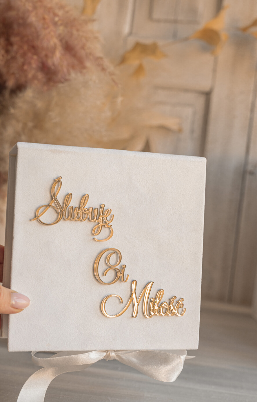 Księgi wpisów gości welurowe Szybka Wysyłka zestaw na wesele księga wpisów gości szkatułka na obrączki kopertówka, biały welurowy zestaw na wesele złote litery 33