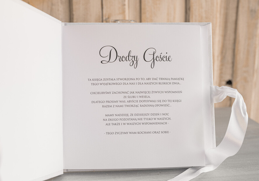 Księgi wpisów gości welurowe Szybka Wysyłka zestaw na wesele księga wpisów gości szkatułka na obrączki kopertówka, biały welurowy zestaw na wesele złote litery 16