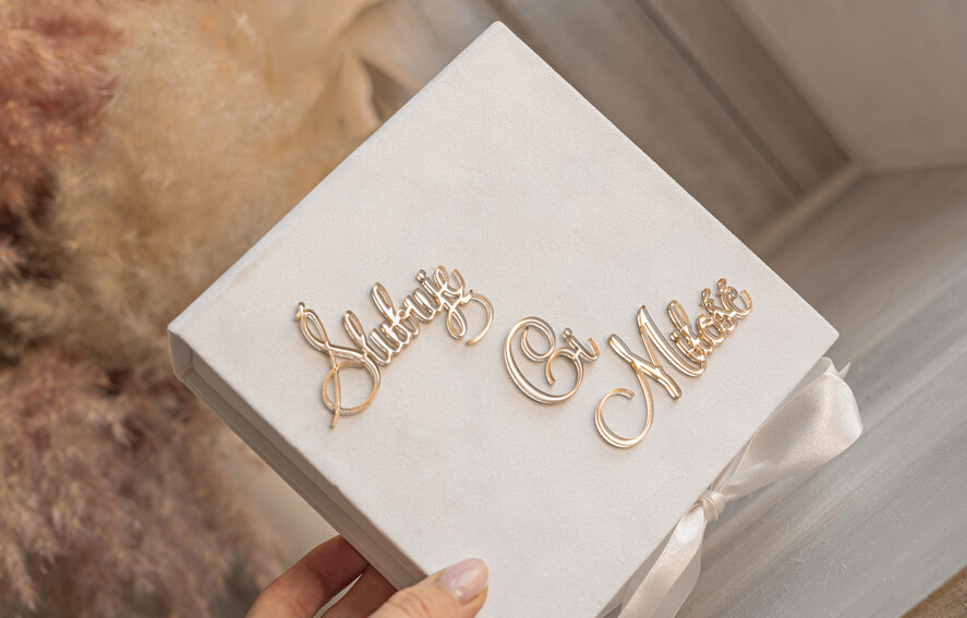 Księgi wpisów gości welurowe Szybka Wysyłka zestaw na wesele księga wpisów gości szkatułka na obrączki kopertówka, biały welurowy zestaw na wesele złote litery 34