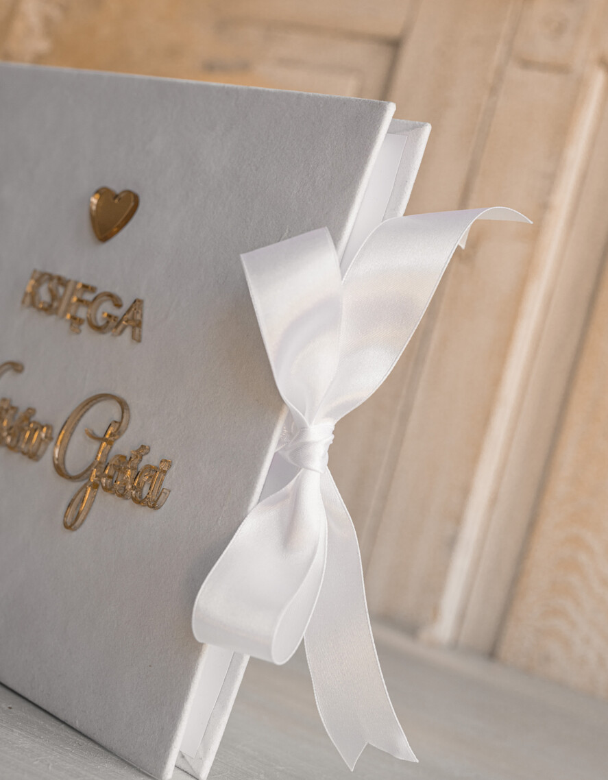 Księgi wpisów gości welurowe Szybka Wysyłka zestaw na wesele księga wpisów gości szkatułka na obrączki kopertówka, biały welurowy zestaw na wesele złote litery 6