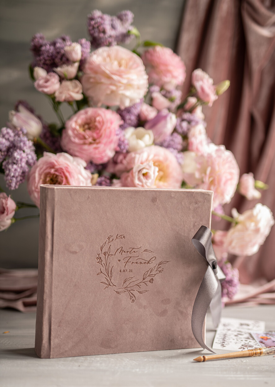 Księgi wpisów gości welurowe piękna welurowa ksiega gosci weselnych  księga wpisów  gosci na zdjęcia z fotobudki, welur pudrowy róż 1