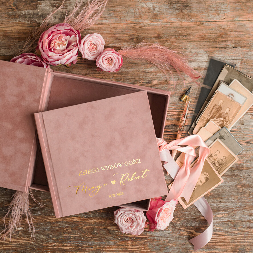 Księgi wpisów gości welurowe komplet księga i pudełko, album ślubny personalizowany i księga gości weselnych w jednym, na zdjęcia z fotobudki i zyczenia9