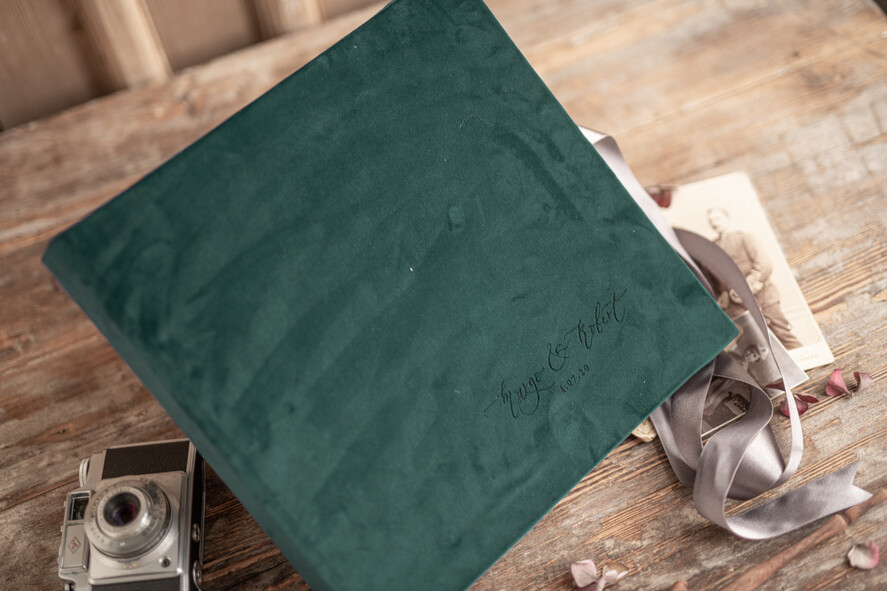 Księgi wpisów gości welurowe duża księga gości weselnych na życzenia, welurowa księga wpisów gości, ksiega wpisow gosci 30x30 cm18