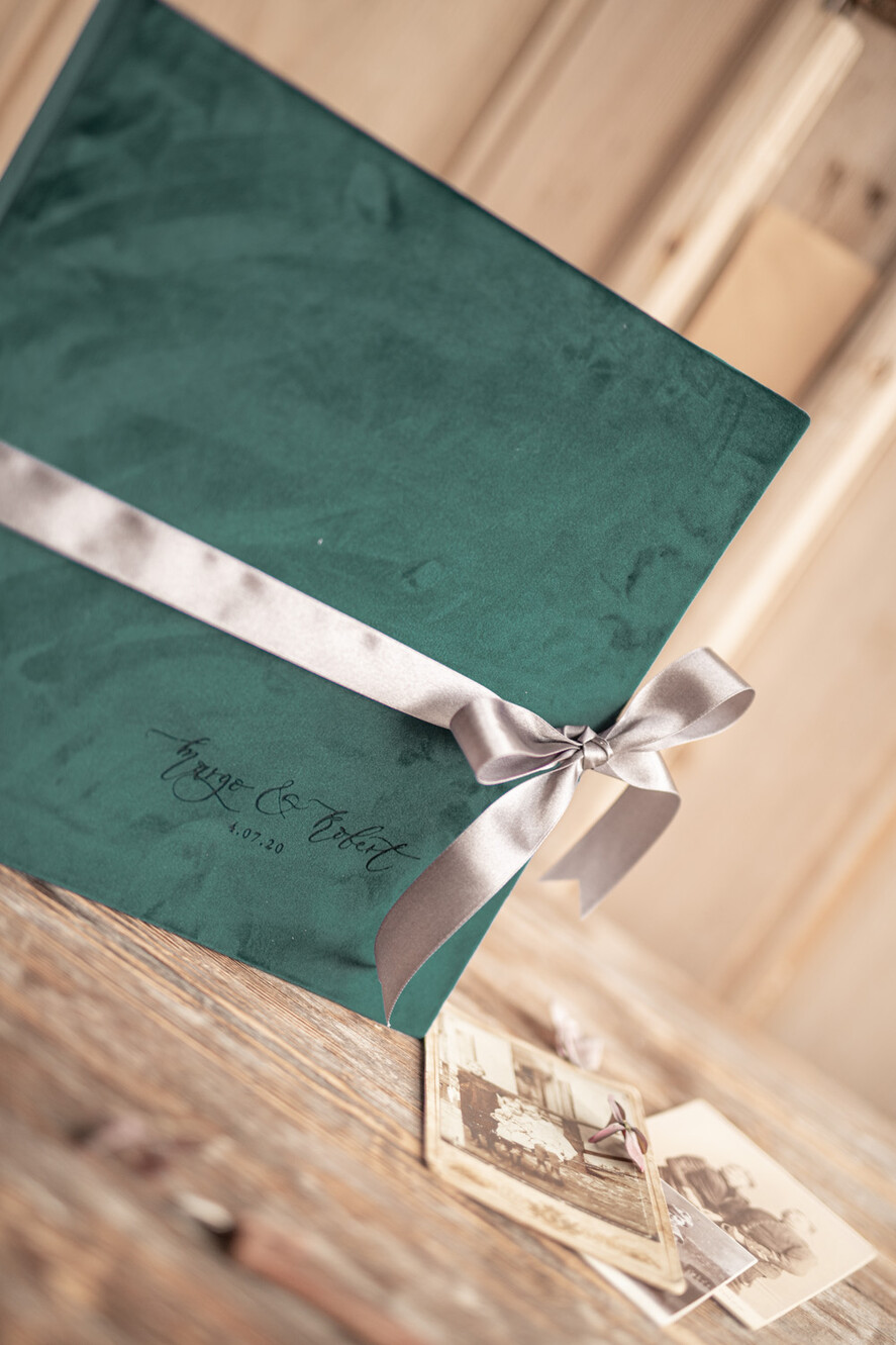 Księgi wpisów gości welurowe duża księga gości weselnych na życzenia, welurowa księga wpisów gości, ksiega wpisow gosci 30x30 cm7