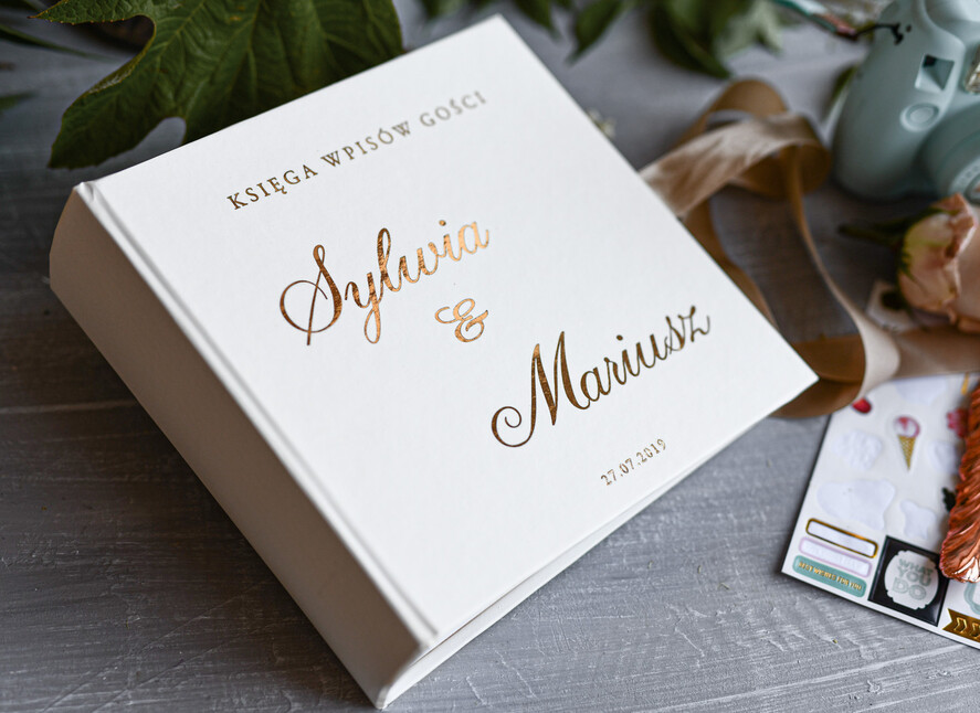 Księgi wpisów gości welurowe ksiega gosci wesenych personalizowana, na zdjęcia z fotobudki i zyczenia0