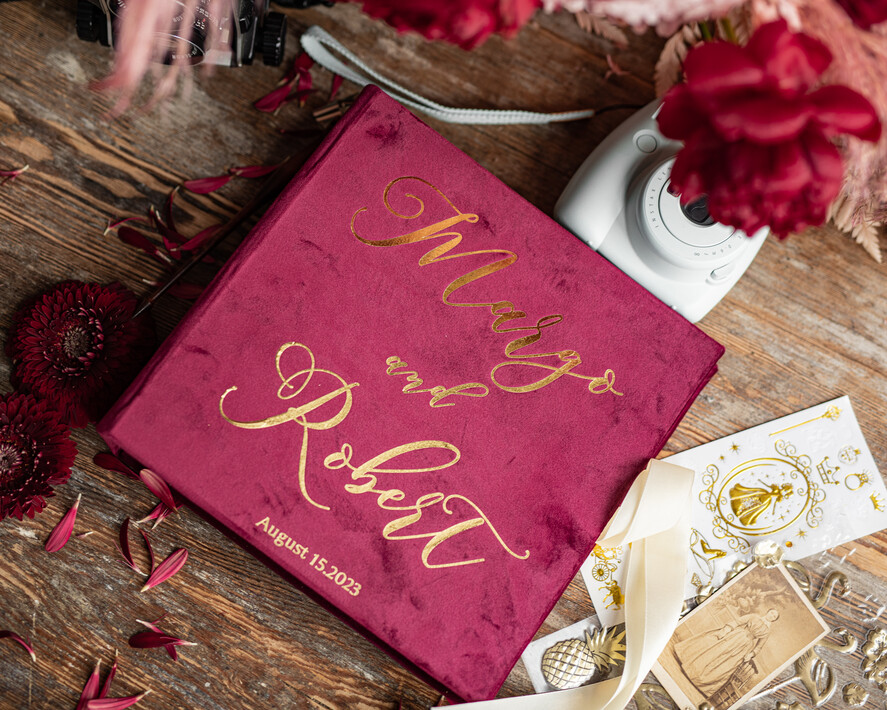 Księgi wpisów gości welurowe Welurowa Księga Wpisów Gości Złote Napisy szyte karty Album na zdjęcia ślubna księga wpisów1