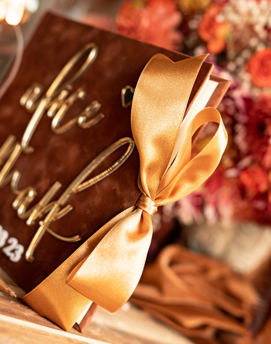 Księgi wpisów gości welurowe księga gości do wklejania zdjęć i wpisów gości weselnych, księga na zdjęcia z instaxa i zyczenia, oryginalna księga gości i album na zdjęcia, złota księga7