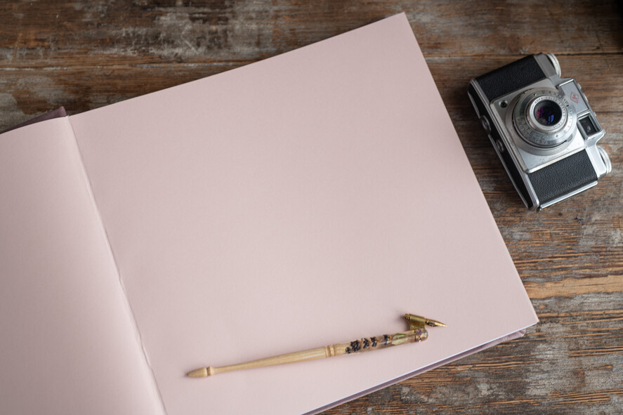 Księgi wpisów gości welurowe duża różowa welurowa księga życzeń na wesele na zdjęcia polaroid, imiona na okładce16