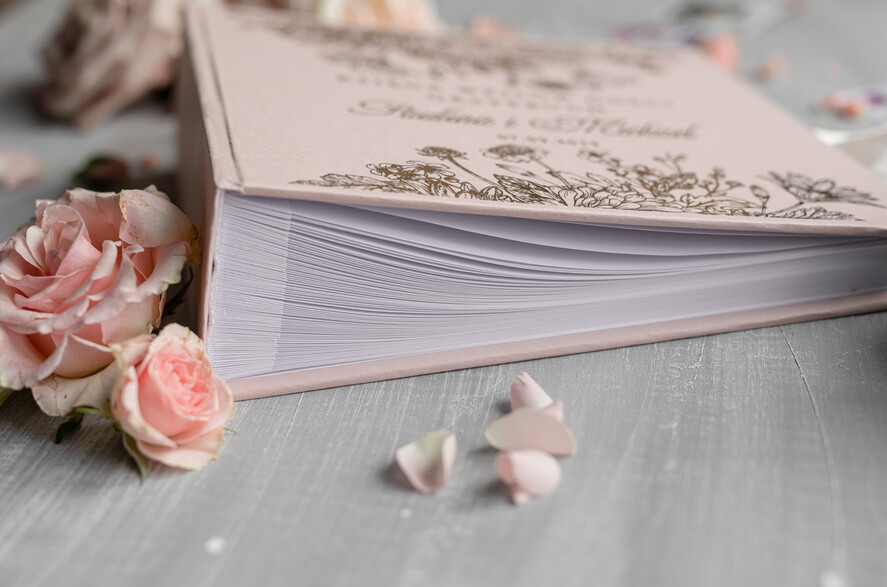 Księgi wpisów gości welurowe książka na ślub na wpisy gości weselnych, na życzenia polaroidy i fotki z fotobudki12