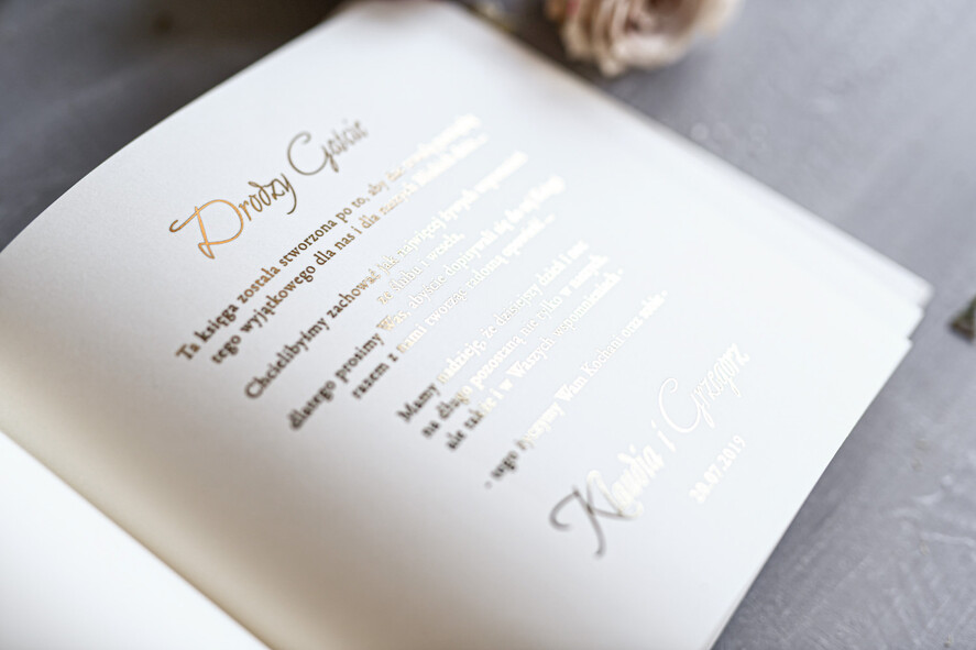 Księgi wpisów gości welurowe album na zdjęcia ślubne i wpisy gości weselnych, na ploaroidy i fotki z fotobudki1