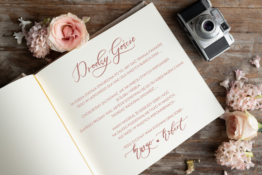 Księgi wpisów gości welurowe duża księga gości weselnych personalizowana welurowy album na zdjęcia polaroid   2