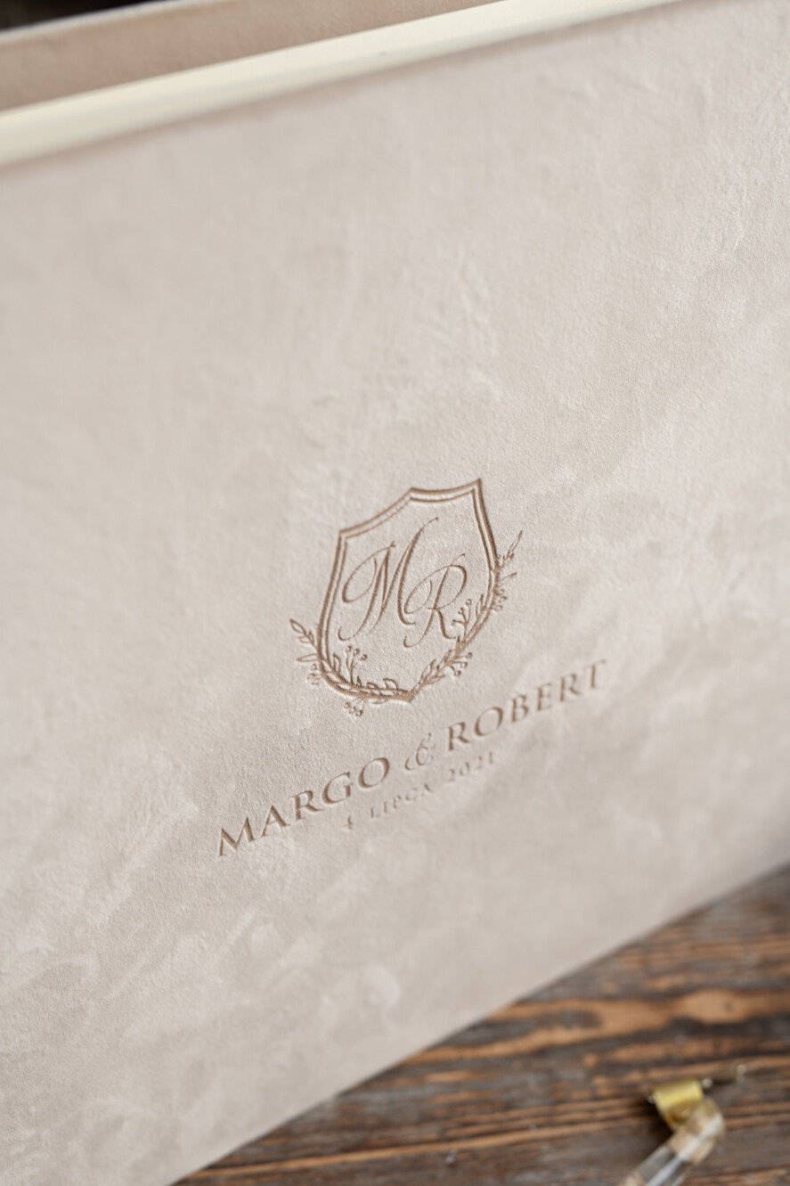 Księgi wpisów gości welurowe duża księga gości weselnych personalizowana welurowy album na zdjęcia polaroid   4