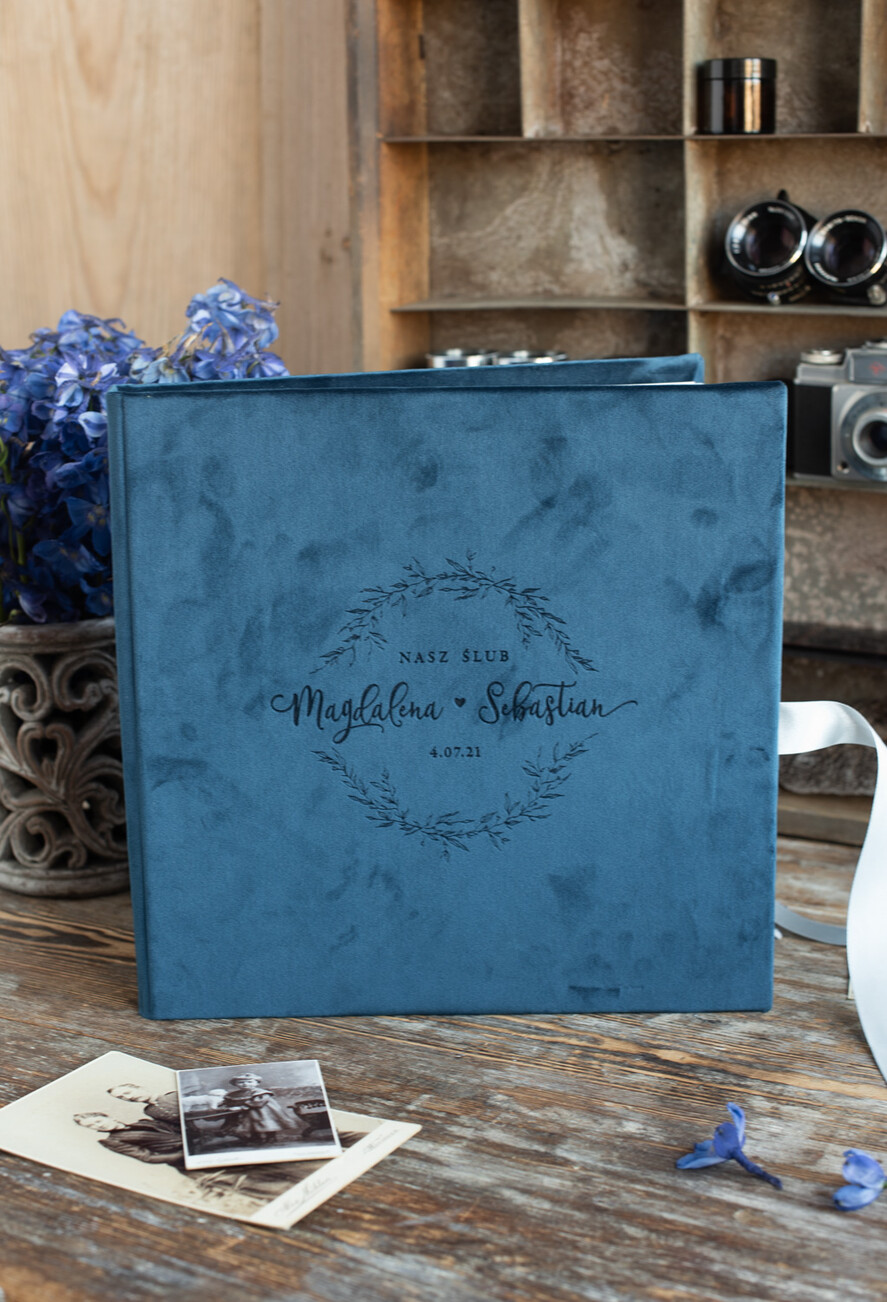 Księgi wpisów gości welurowe duża księga wpisów gości welurowa pamiątkowa księga gosci, księga na wesele z weluru 0
