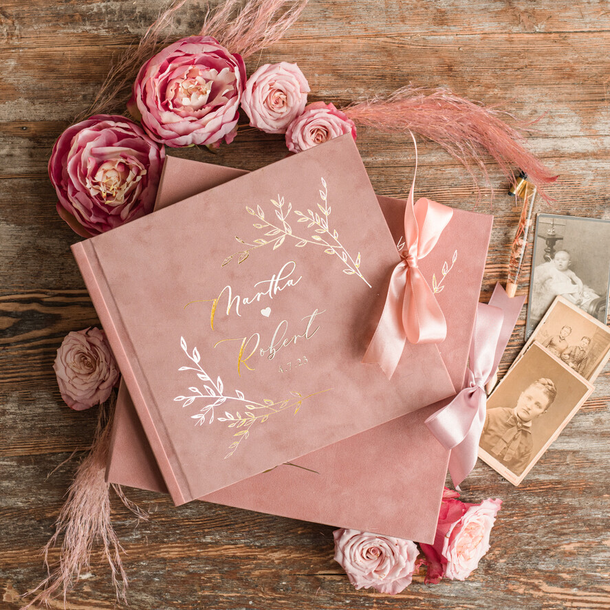 Księgi wpisów gości welurowe ksiega gosci na zdjecia z polaroida i wpisy gosci weselnych, księga wpisów z pudełkiem, złote napisy na księdze 0