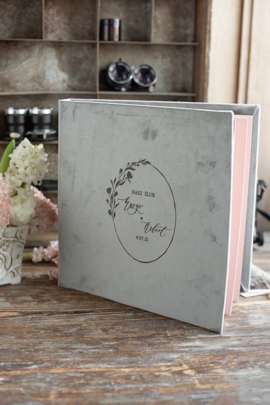 Księgi wpisów gości welurowe duża welurowa księga do wpisywania życzeń przez gości weselnych na zdjęcia z fotobudki i polaroidy   3
