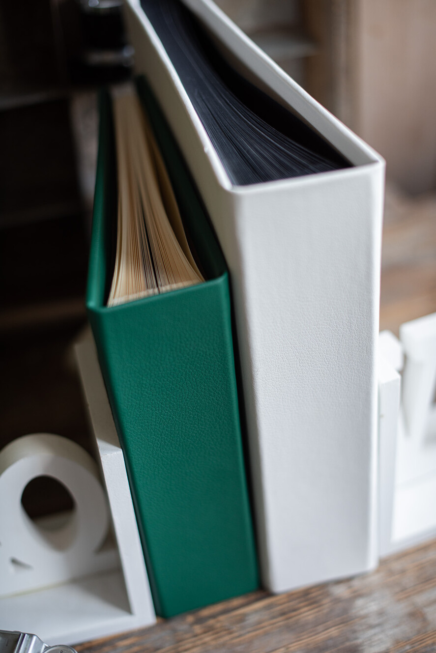 Księgi wpisów gości welurowe ksiega wpisów gości, szyte kartki kolor do wyboru, zielona księga gości, pamiątkowa księga wpisów gości ze skóry 12