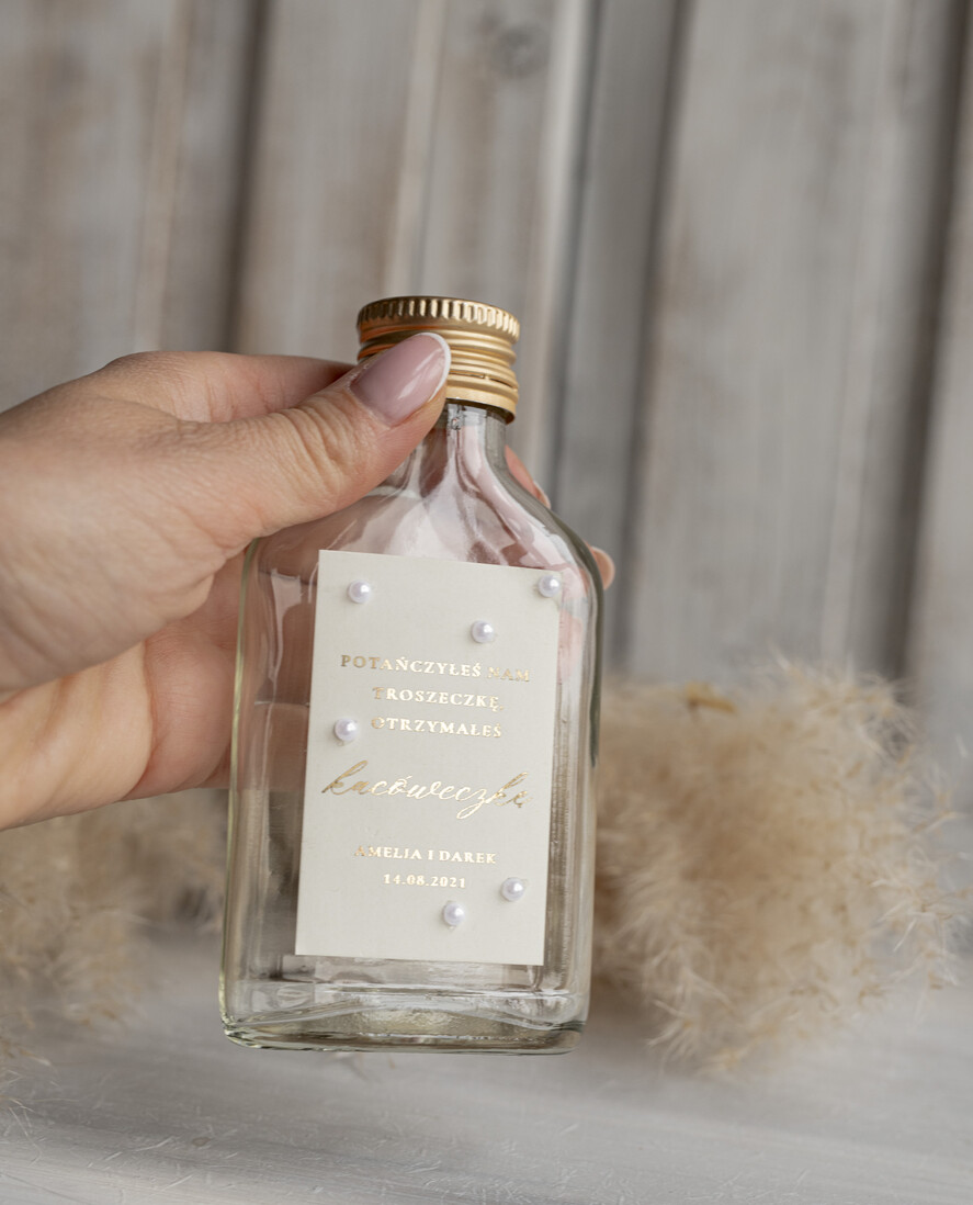 Podziękowania dla Gości Weselnych Butelki podziękowania prezenciki dla gości weselnych, piersiówki do własnego wypełnienia butelka 100 ml podziękowanie dla gości etykieta zdobiona perełkami3