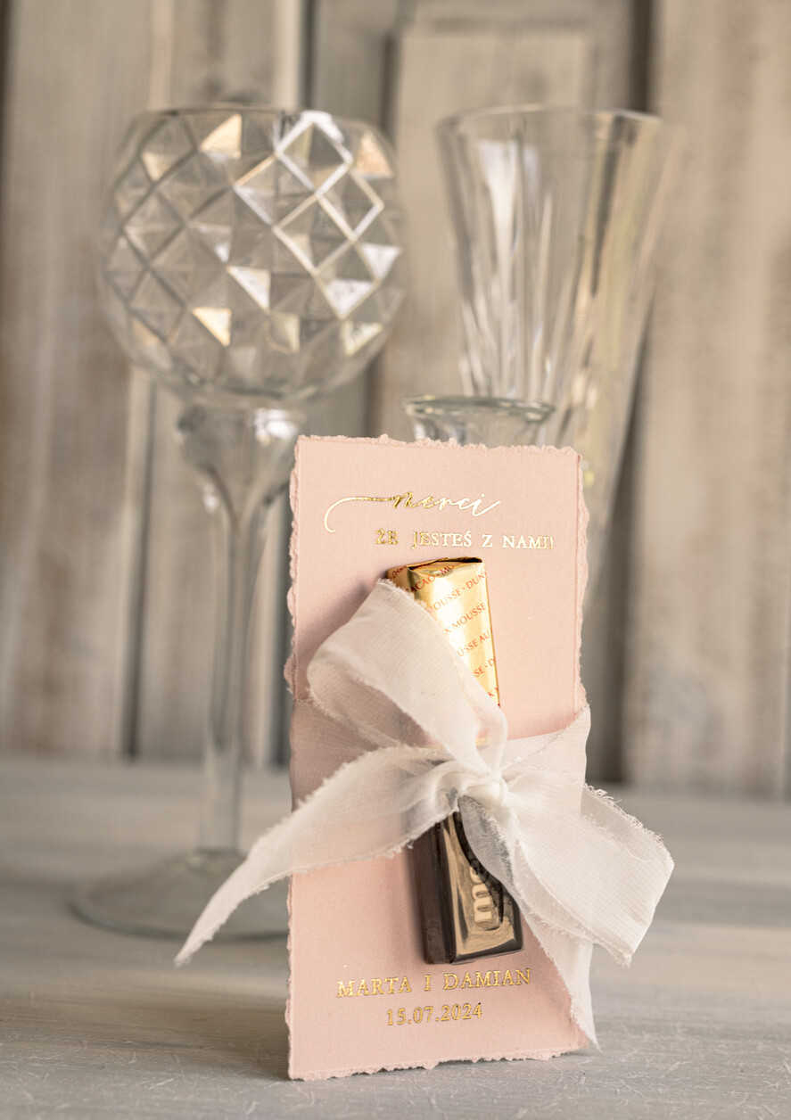 Podziękowania dla Gości Weselnych Czekoladki oryginalne prezenty dla gości weselnych, czekoladka personalizowana dla gości weselnych, czekoladki merci podziękowania dla gości na weselu0