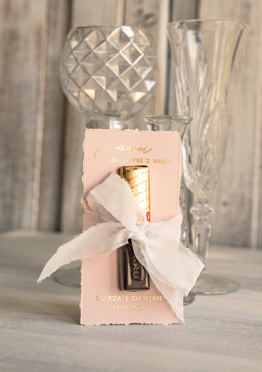 Podziękowania dla Gości Weselnych Czekoladki oryginalne prezenty dla gości weselnych, czekoladka personalizowana dla gości weselnych, czekoladki merci podziękowania dla gości na weselu3