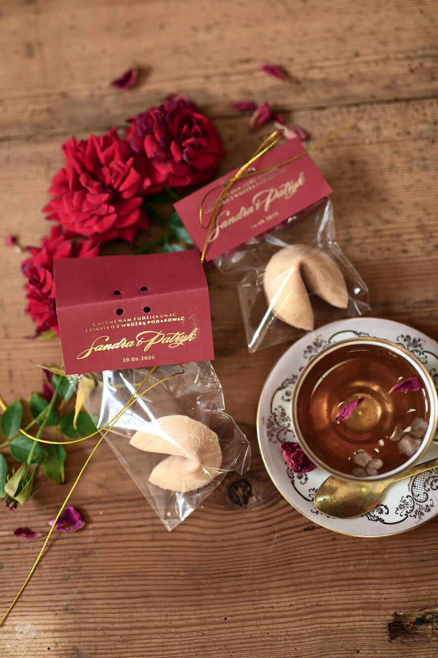 Podziękowania dla Gości Weselnych Ciasteczka z wróżbą podarunki dla gości weselnych, chińskie ciasteczko3