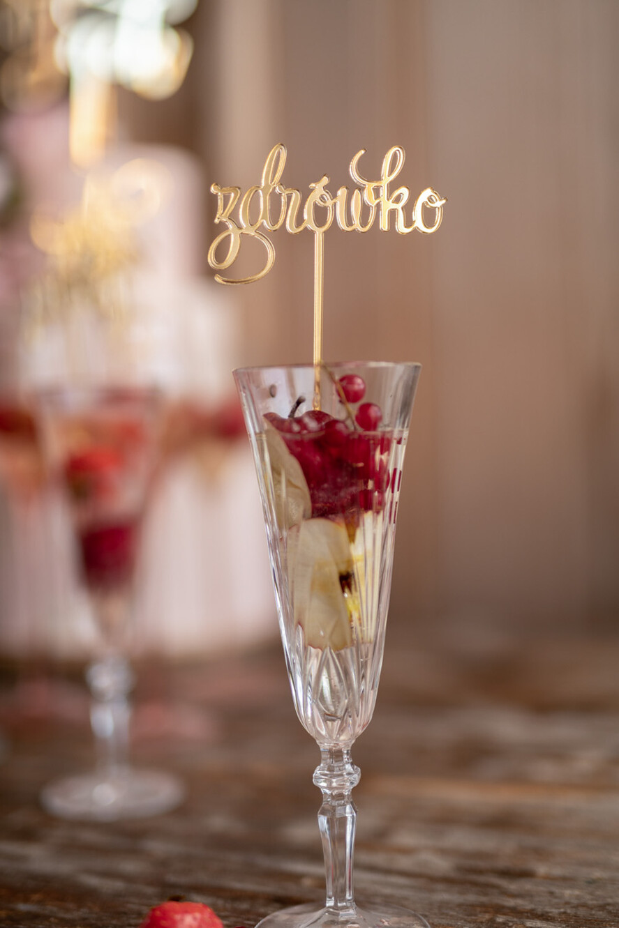 Figurki na tort / cake topper statuetki do drinków napisy na tort ślubny   6