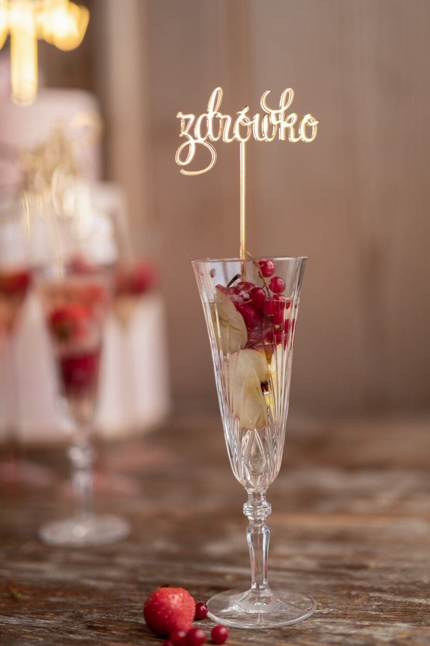 Figurki na tort / cake topper statuetki do drinków napisy na tort ślubny   0