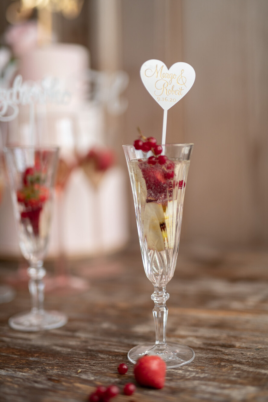 Figurki na tort / cake topper statuetki do drinków ozdoby na tort weselny   1