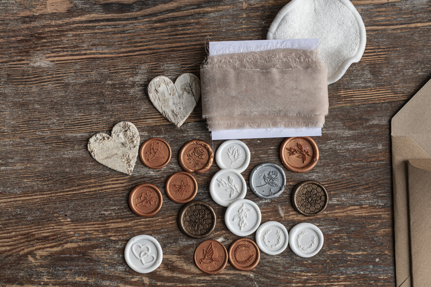 PREZENTY NA RÓŻNE OKAZJE  Kaligrafia Zestaw do nauki kaligrafii nowoczesnej oraz zestaw papeterii 16