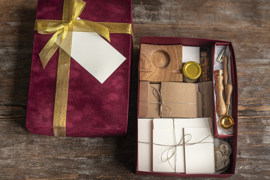 PREZENTY NA RÓŻNE OKAZJE  Kaligrafia Zestaw do nauki kaligrafii nowoczesnej oraz zestaw papeterii 20