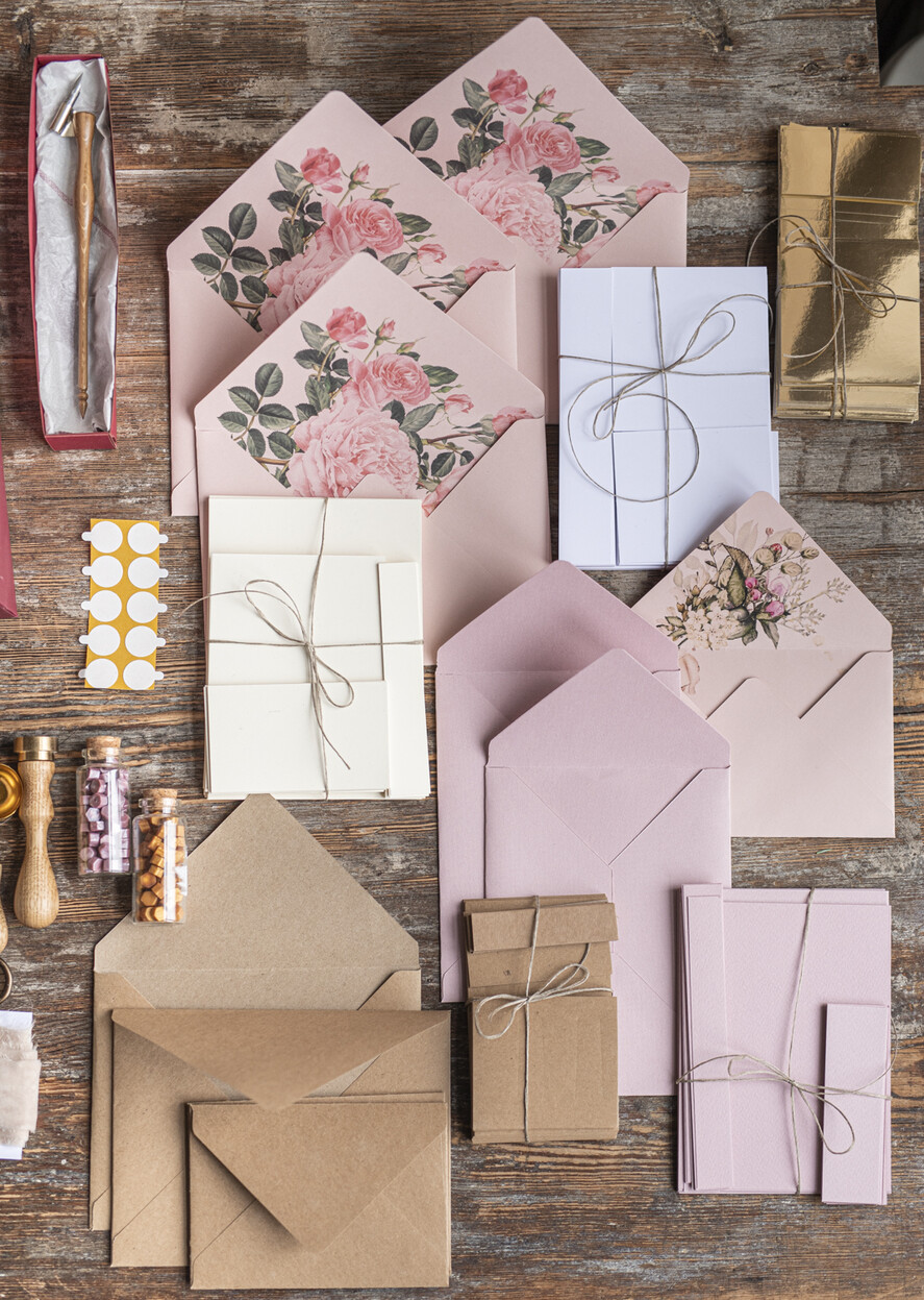 PREZENTY NA RÓŻNE OKAZJE  Kaligrafia Zestaw do nauki kaligrafii nowoczesnej oraz zestaw papeterii 5