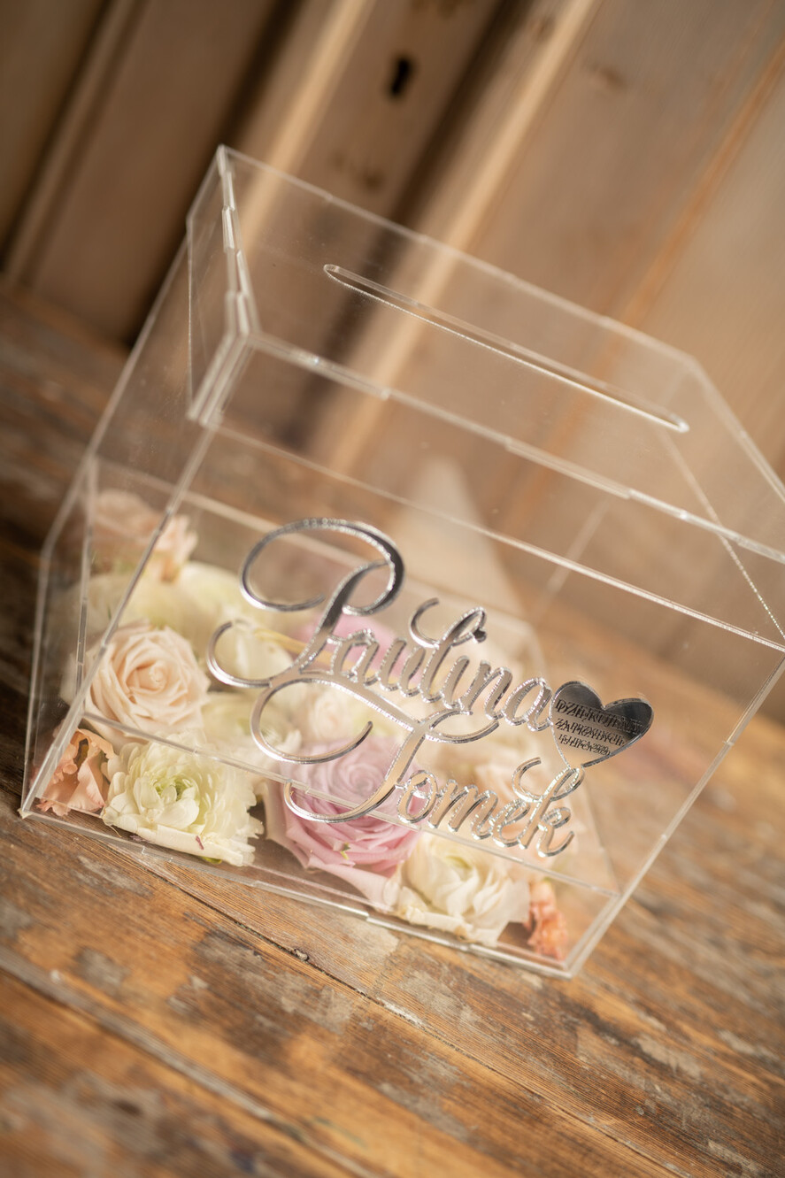 Pudełko na koperty  glamour przezroczysta kopertówka skrzynka na koperty weselne pudełko na kartki ślubne srebrne napisy wasze imiona13