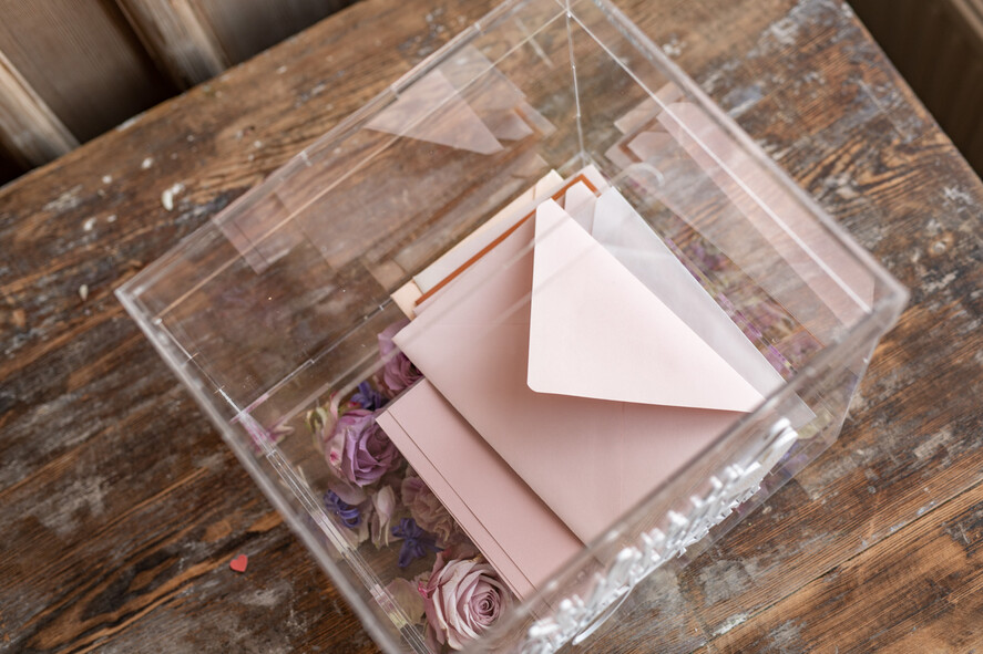 Pudełko na koperty  glamour przezroczyste pudełko na koperty z akrylu wesele glamour10
