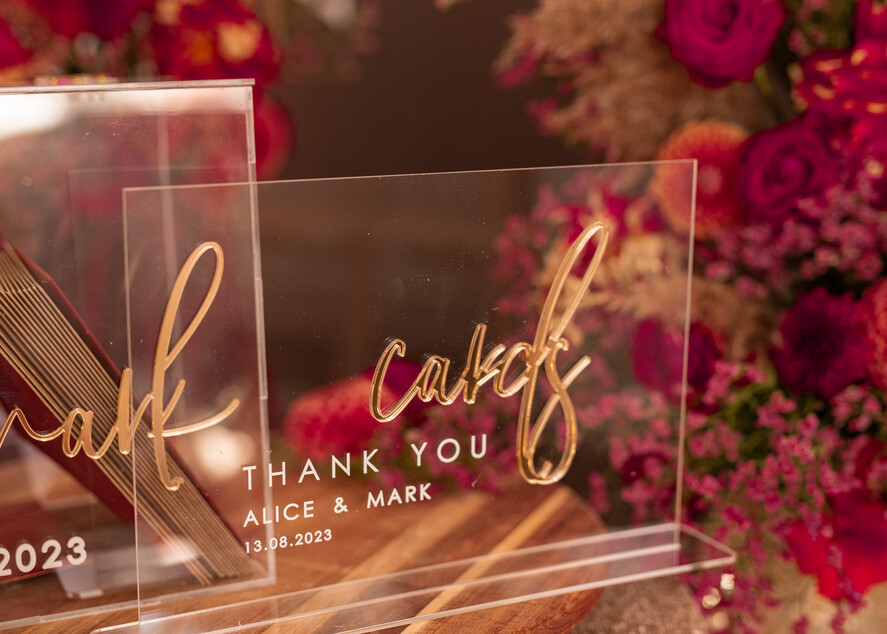 Pudełko na koperty  glamour zestaw akrylowa kopertówka tabliczka informacyjna, pudełko na koperty przezroczyste z pleksy, pomysł na pudełko na koperty , akrylowe pudełko na kopert2