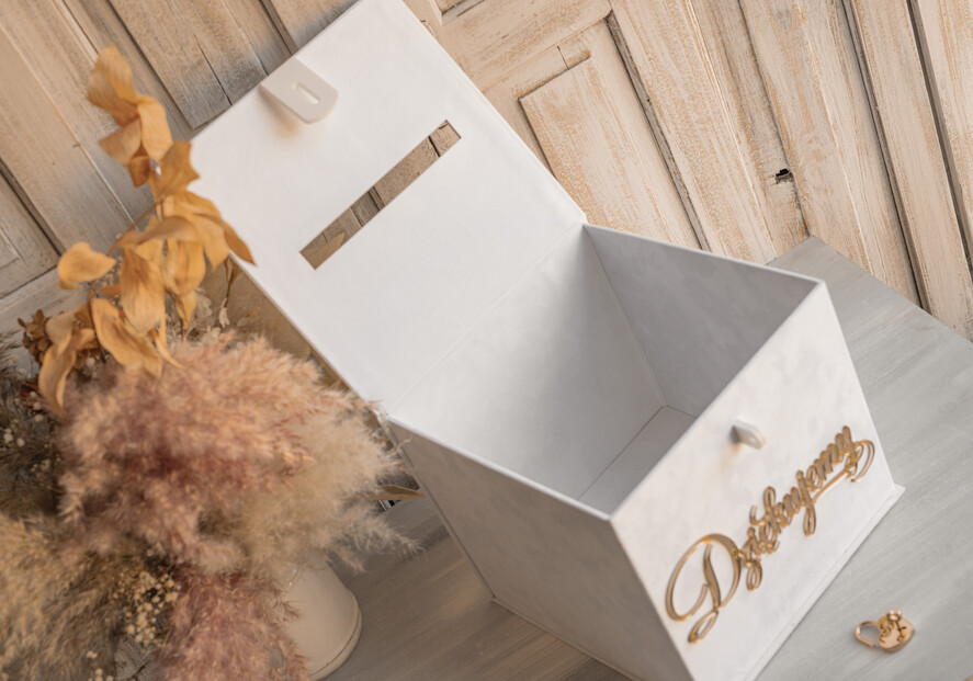 Pudełko na koperty  glamour Szybka wysyłka weselna skrzynka na koperty z życzeniami, welurowa kopertówka dla Młodej Pary, pudełko na koperty ze złotymi napisami1