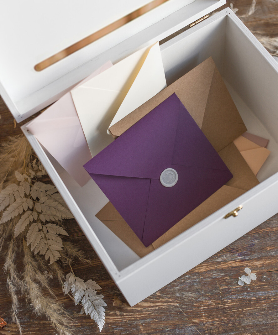 Pudełko na koperty  glamour ślubne pudełko na koperty, drewniane białe pudełko na koperty złote napisy, elegancka kopertówka ślubna na koperty 5