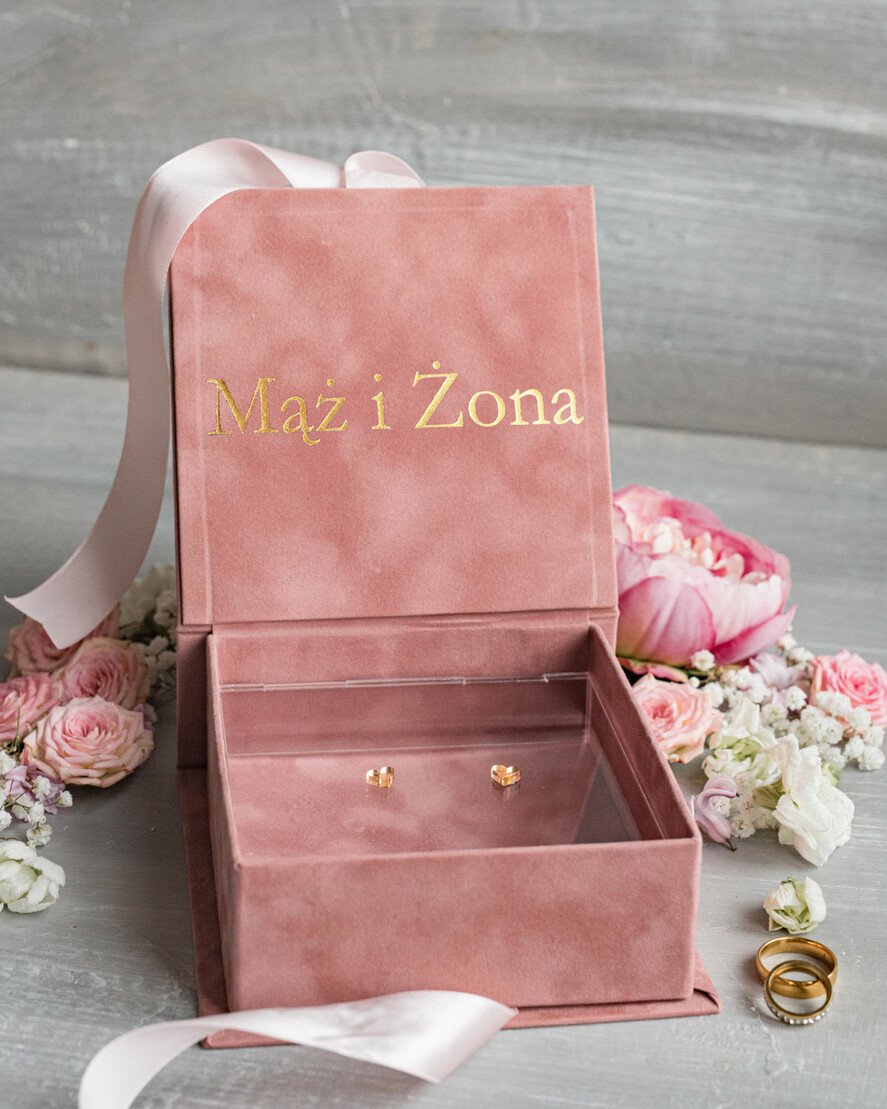 Pudełka Szkatułki na Obrączki glamour welurowe pudełeczko na obrączki, wasze imiona i data ślubu, ekskluzywne pudełko na obrączki, eleganckie welurowe pudelko na obraczki7