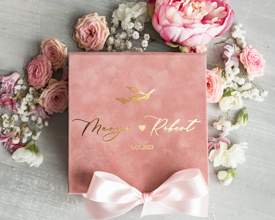Pudełka Szkatułki na Obrączki glamour welurowe pudełeczko na obrączki, wasze imiona i data ślubu, ekskluzywne pudełko na obrączki, eleganckie welurowe pudelko na obraczki0