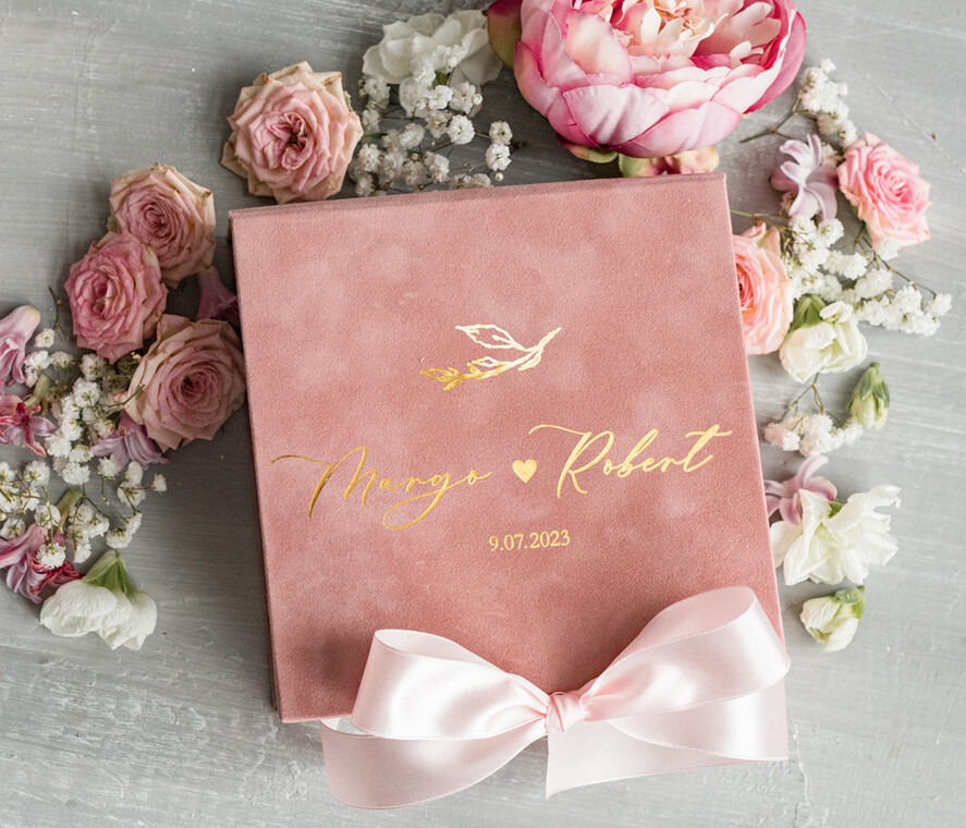 Pudełka Szkatułki na Obrączki glamour welurowe pudełeczko na obrączki, wasze imiona i data ślubu, ekskluzywne pudełko na obrączki, eleganckie welurowe pudelko na obraczki4