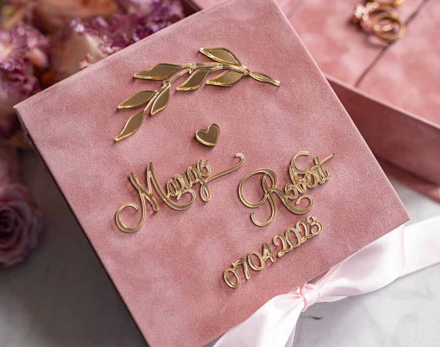 Pudełka Szkatułki na Obrączki glamour ekskluzywne welurowe pudełko na obrączki, personalizowana szkatułka na obrączki ślubne, welurowa szkatułka na obrączki, aksamitne pudełko na obrączki 5