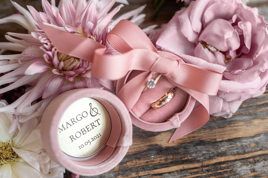 Pudełka Szkatułki na Obrączki glamour szkatułka na obrączki ślubne wasze imiona i data8