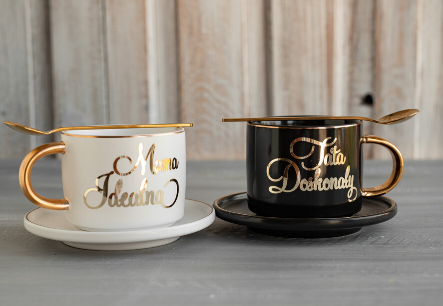Prezenty, Podziękowania dla Rodziców zestawy prezentowe kubki filiżanki podziękowanie dla Rodziców na weselu, filiżanki biała i czarna dla Rodziców, prezent dla Rodziców od Młodej Pary, pomysł na prezent dla Rodziców4