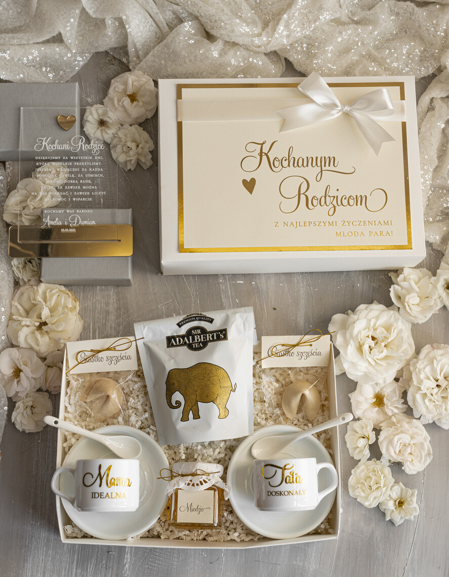 Prezenty, Podziękowania dla Rodziców zestawy prezentowe kubki filiżanki Ślubne Podziękowania dla Rodziców, zestaw prezentowy filiżanki dla Rodziców od Młodej Pary, Box presonalizowana statuetka podziękowania 0